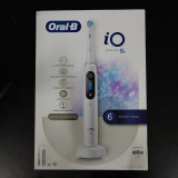 Oral-B - iO Series 8 充電電動牙刷 (白色)