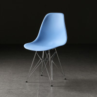 北歐伊姆斯椅炭鋼腳款 | 創意休閒椅 | 辦公咖啡椅 | 北歐風格餐椅  - 藍色