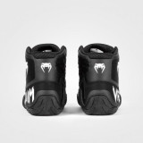 Venum Elite 摔角鞋-11 US | 黑/白 | 輕盈鞋面 | 低中幫設計 | 香港行貨