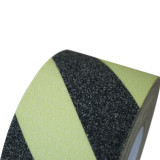 自發光防滑膠帶 磨砂地面階梯防滑安全提示貼 條紋款 10cm×18m 11636 - 黑色條紋100mm×18m
