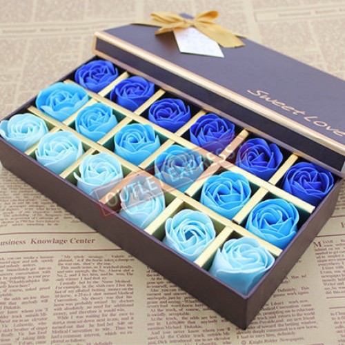 18朵漸變色香皂玫瑰花禮盒 | 保鮮永生花 - 藍色