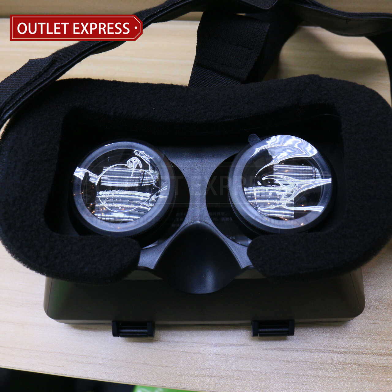 小宅魔鏡一代  VR虛擬實境眼鏡- Outlet Express HK生活百貨城實拍相片