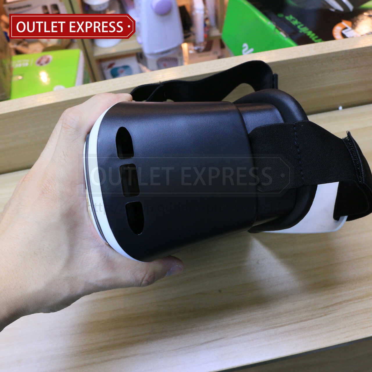 2代 VR BOX虛擬實境眼鏡 側面圖 - Outlet Express HK生活百貨城實拍相片