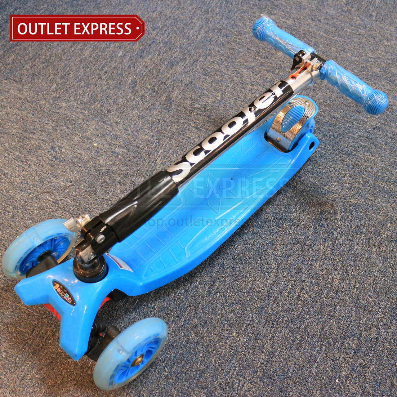 ScooTer 4輪閃光可摺疊兒童滑板車 摺疊 - Outlet Express HK生活百貨城實拍相片