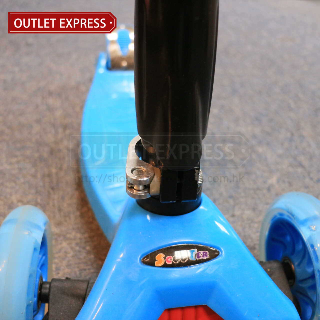 ScooTer 4輪閃光可摺疊兒童滑板車  - Outlet Express HK生活百貨城實拍相片